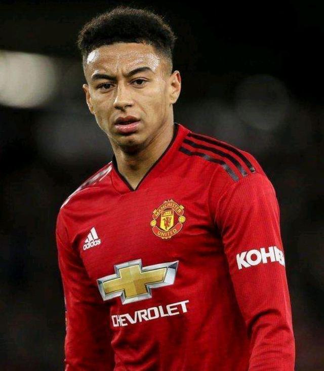 国际比赛日金州勇士临场应变——英超节点到来；球迷炸锅；团队化学反应显著